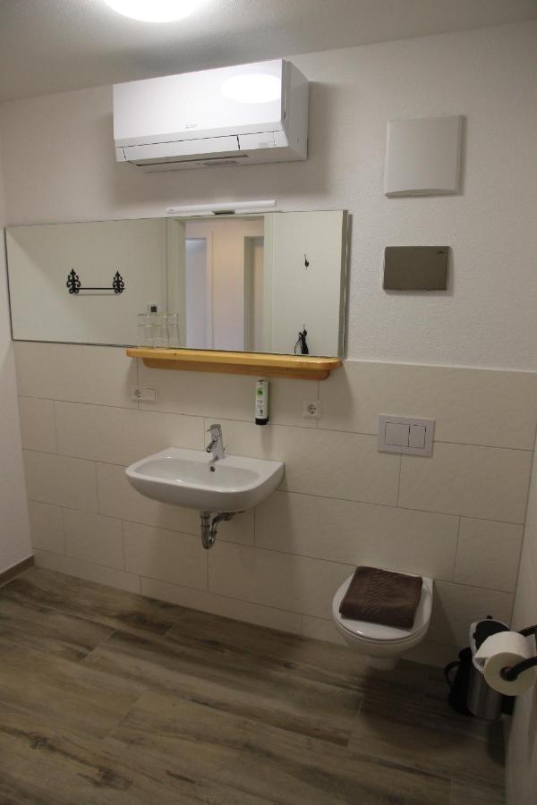 Ferienwohnung Gasthof Lowen Kappel-Grafenhausen Bagian luar foto