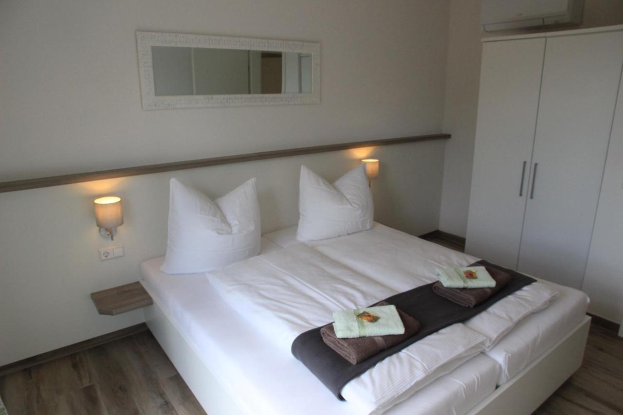 Ferienwohnung Gasthof Lowen Kappel-Grafenhausen Bagian luar foto